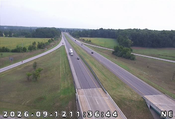 INDOT camera: I-69: 1-069-350-4-_-_-cam-1 IN I-69/350.4