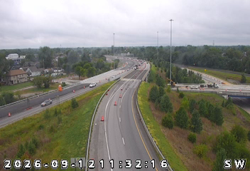 INDOT camera: I-65: 1-065-110-3-1 I-70 SOUTH SPLIT