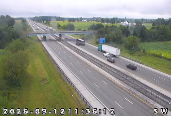 INDOT traffic camera: I-65: 1-065-092-4-1 CR 300N