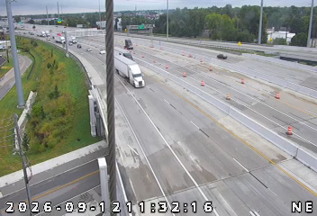 INDOT camera: I-65: 1-065-111-9-_-_-cam-2 I-65/111.9  ST. CLAIR ST