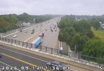 INDOT camera: I-465: 1-465-015-0-1 W 21ST ST