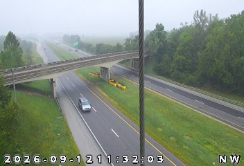INDOT camera: I-74: 1-074-068-9-1 HUNTER RD