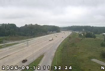 INDOT traffic camera: I-69: 1-069-140-3-2 SR 44