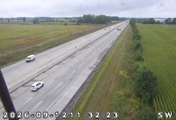 INDOT camera: I-70: 1-070-098-8-_-_-cam-1 I-70/98.8 E OF CR 400W