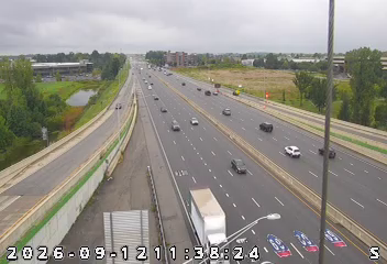 INDOT camera: I-69: 1-069-203-7-1 106TH ST