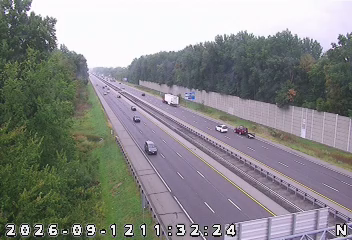 INDOT camera: I-69: 1-069-208-0-1 N OF 126TH ST