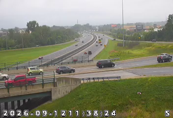 INDOT camera: I-69: 1-069-210-2-1 CAMPUS PKWY