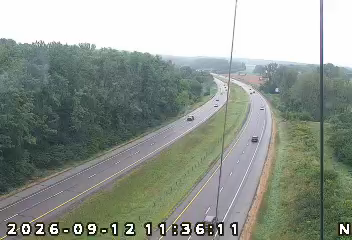INDOT camera: I-69: 1-069-229-1-2 S OF SR 236