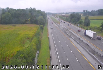 INDOT camera: I-69: 1-069-227-3-1 CR 200E