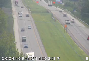 INDOT camera: I-70: 1-070-003-4-1 Darwin Rd
