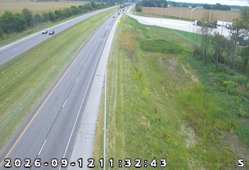 INDOT camera: I-65: 1-065-149-6-sb-_-cam-1 I-65/149.6 SB LEBANON REST AREA