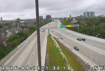 INDOT camera: I-65: 1-065-112-5-_-_-cam-2 I-65/112.5  I-70 NORTH SPLIT