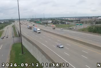 INDOT camera: I-65: 1-065-003-7-_-_-cam-1 I-65/3.7 US 31/LEWIS & CLARK PKWY