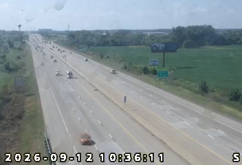 INDOT camera: I-65: 1-065-250-3-1 101ST AVE