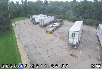 INDOT camera: I-70: 1-070-064-6-eb-ra-cam-1 REST PARK PLAINFIELD EB