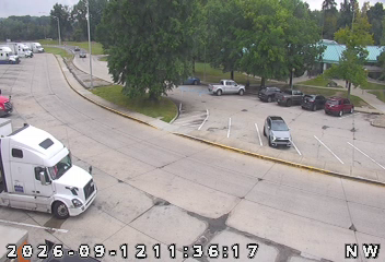 INDOT camera: I-65: 1-065-022-3-sb-ra-cam-2 REST PARK HENRYVILLE SB