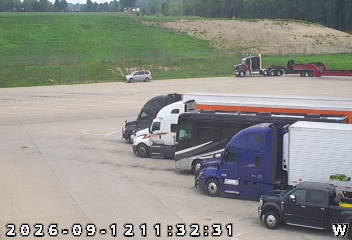 INDOT camera: I-69: 1-069-324-1-nb-ra-cam-1 REST PARK AUBURN NB