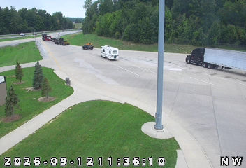 INDOT camera: I-69: 1-069-324-1-nb-ra-cam-2 REST PARK AUBURN NB