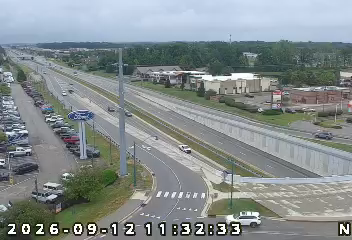 INDOT camera: IN 37: 3-037-169-8-_-_-cam-1 SR-37/169.8 126TH ST