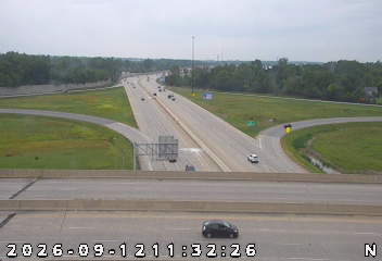 INDOT camera: I-69: 1-069-309-2-1 US 30/US 33/SR 930/GOSHEN RD