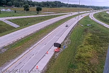 INDOT camera: I-69: 1-069-153-0-_-_-cam-2 I-69/153.0  SR37 / SR 144 / CR 144