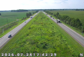 INDOT traffic camera: I-65: 1-065-083-5-1 @ COUNTY LINE RD
