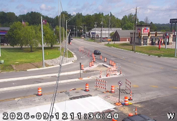 INDOT camera: IN 62: sigcam-01-082-094 SR62 (Lloyd) & Red Bank Rd