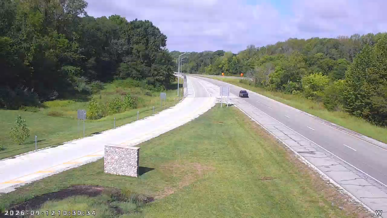 INDOT camera: I-64: 1-064-007-4-1-rwis BLACK RIVER