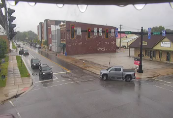 INDOT camera: IN 39: 01-006-003-cam1 SR32 @ SR39