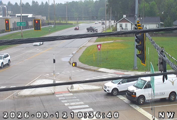 INDOT camera: US 421: 01-006-011-cam1 US421 @ 116th/Sycamore