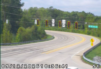 INDOT camera: US 52: 01-079-135-cam1 US231/52 @ River Rd
