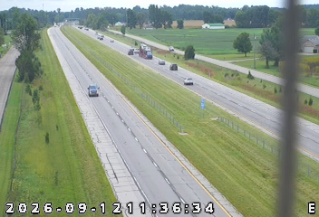 INDOT camera: I-74: 1-074-105-3-_-_-cam-1 I-74/105.3  E of London Rd