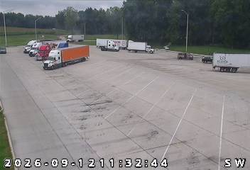 INDOT camera: I-65: 1-065-148-3-nbra-_-cam-2 I-65/148.3 NB LEBANON REST AREA