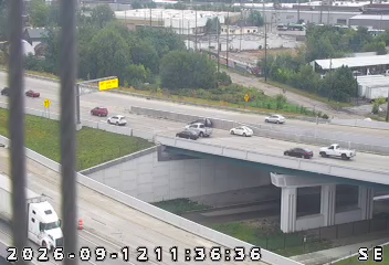 INDOT camera: I-70: 1-070-083-4-_-_-cam-2 I-70/83.4 I-65 NORTH SPLIT