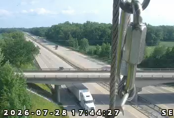 INDOT traffic camera: I-65: 1-065-058-3-1 N OF  SR 11