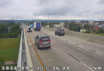 INDOT camera: I-64: ky1-064-000-0-wb-_-cam-1 KY I-64 WB / 0.0 @ SHERMAN MINTON BR IN SIDE UPPER DECK